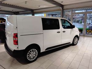Opel Vivaro Doppelkabine 6 Sitze Bus wenige Km