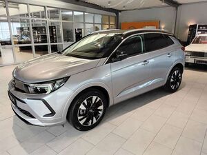 Opel Grandland X Grandland, Ultimate, alle Extras, sehr sparsam