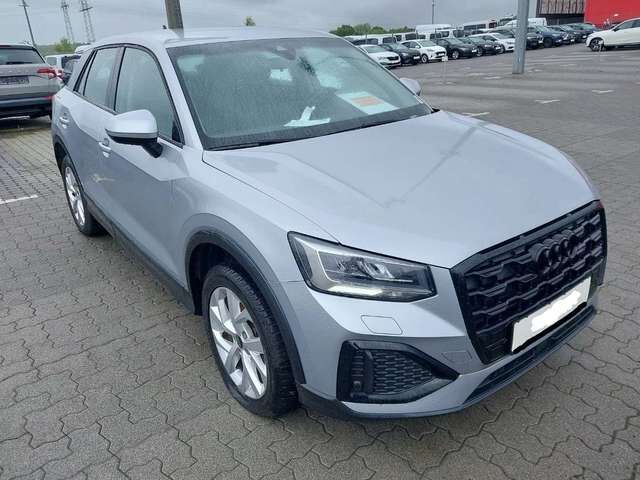 Audi Q2 top Ausstattung Automatik Kamera