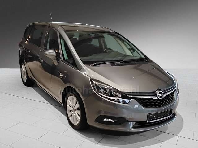 Opel Zafira Tourer wenig KM vom Opel Partner