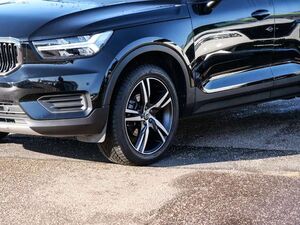Volvo XC40 Momentum 2WD Navi Digitales Cockpit Soundsystem LE