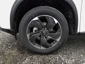 Nissan X-Trail Acenta 1.5 VC-T MHEV 163PS 4x2 Xtronic Familienpak