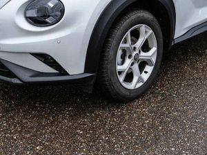 Nissan Juke Hybrid N-Connecta LED Apple CarPlay Android Auto K