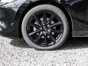 Mazda 3 Homura 2.5L e-SKYACTIV G 140PS 6AT FWD