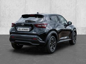 Nissan Juke N-Connecta 1.6 Hybrid 4AMT 143PS Winterpaket