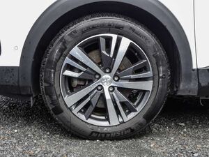 Peugeot 3008 Hybrid 225 Roadtrip 1.6 Plug-In EU6d Navi Digitale