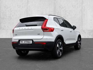 Volvo XC40 Plus Dark 2WD B4 EU6d digitales Cockpit Memory Sit