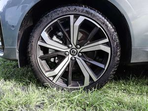 Volvo XC60 Ultimate Dark Recharge Plug-In Hybrid AWD T8 Twin