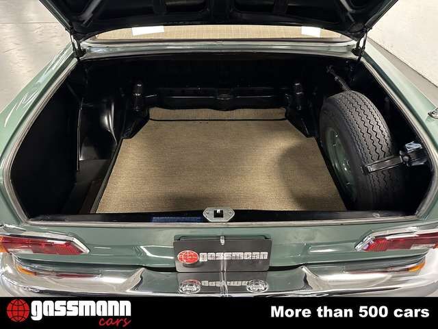 Mercedes-Benz 190 C Heckflosse Limousine - W110 mehrfach