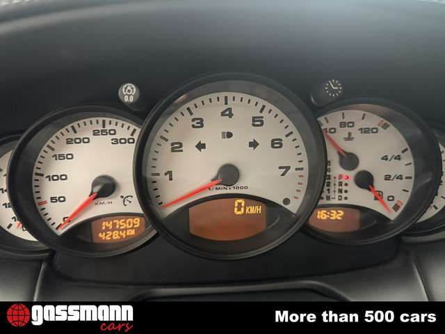 Porsche 996 911 Carrera Coupe