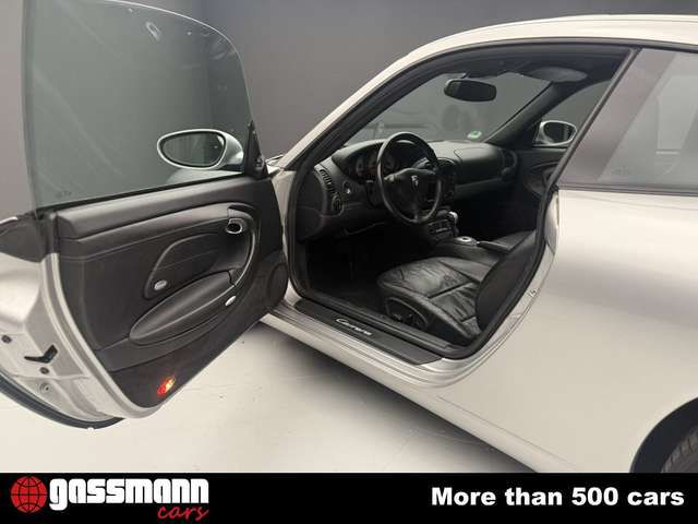 Porsche 996 911 Carrera Coupe