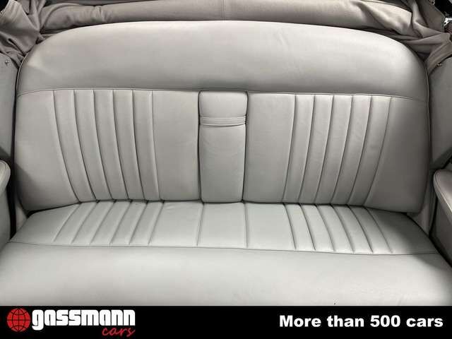 Mercedes-Benz 300 Adenauer Cabriolet D, W186