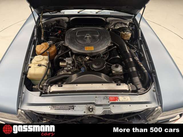 Mercedes-Benz SL 560 Roadster R107