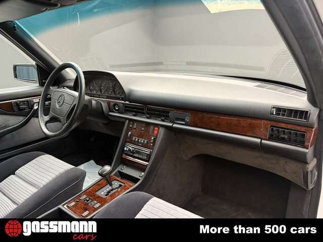 Mercedes-Benz 560 SEC Coupe C126 mehrfach verfügbar!