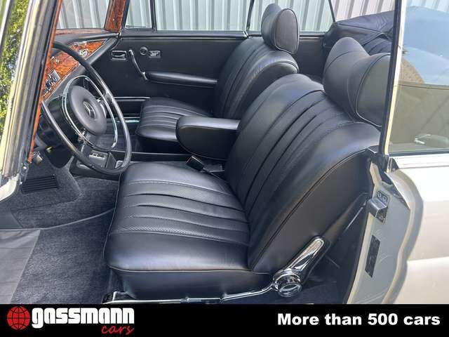 Mercedes-Benz 280 SE 3.5 Cabriolet W111