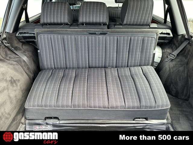 Mercedes-Benz 300 TD Turbodiesel Kombi - S124 D