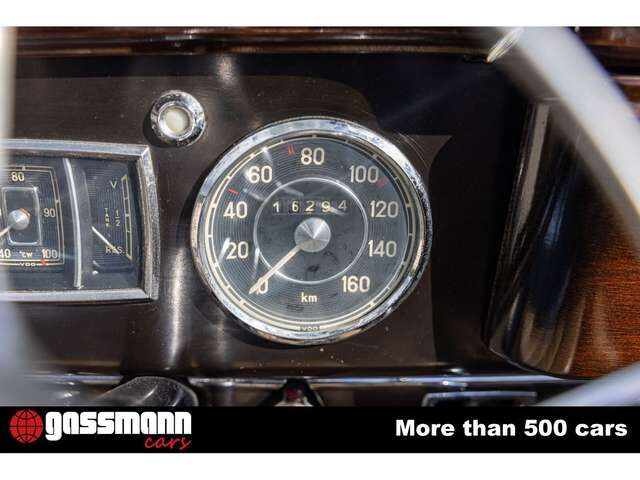 Mercedes-Benz 220 B Cabriolet W187