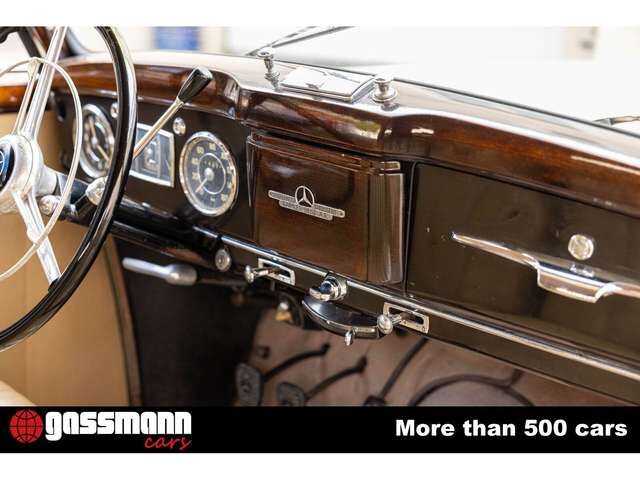 Mercedes-Benz 220 B Cabriolet W187