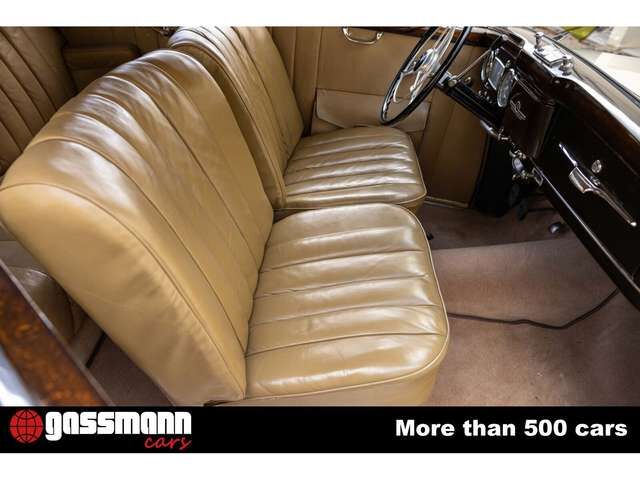 Mercedes-Benz 220 B Cabriolet W187