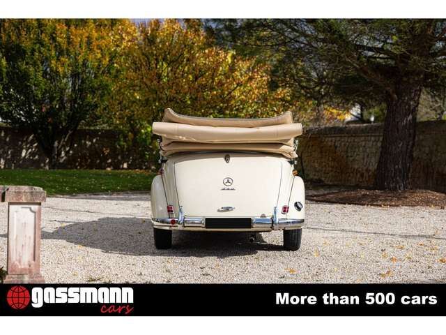 Mercedes-Benz 220 B Cabriolet W187