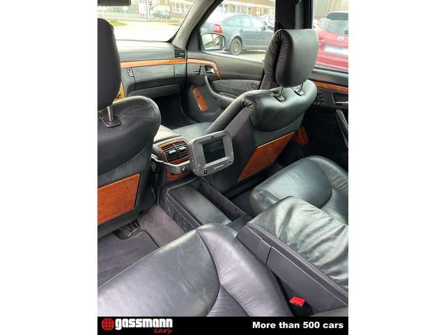 Mercedes-Benz S600 W220 Guard B7 Werks Panzer Armored