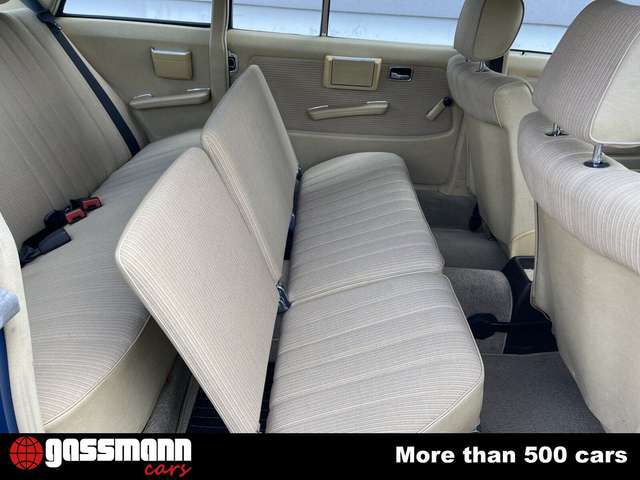 Mercedes-Benz 250 Lang Pullmann, Stretchlimousine W123