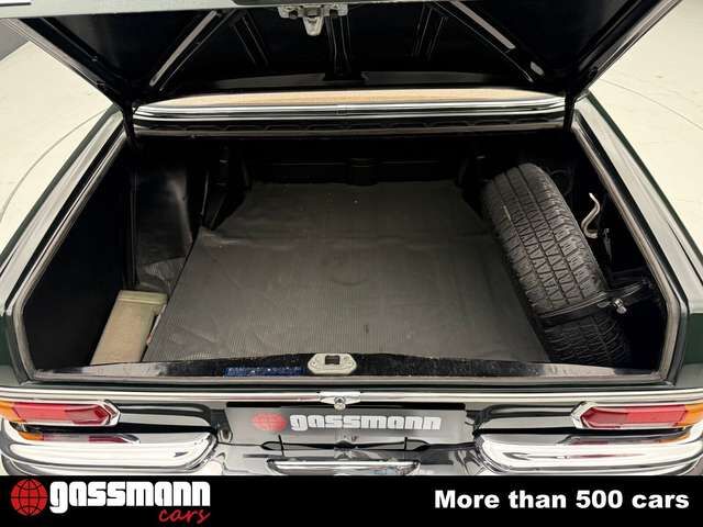 Mercedes-Benz 250 SE Limousine W108