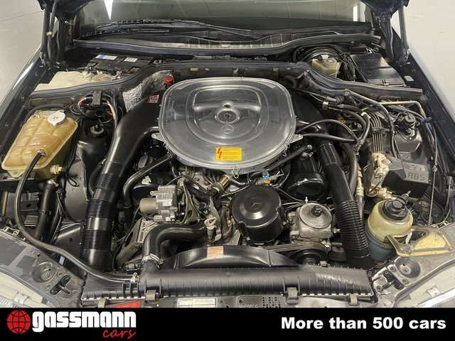 Mercedes-Benz 560 SEL Limousine W126