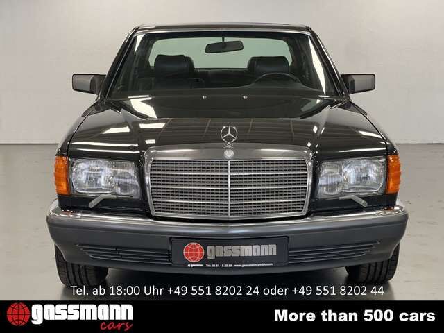 Mercedes-Benz 560 SEL Limousine W126