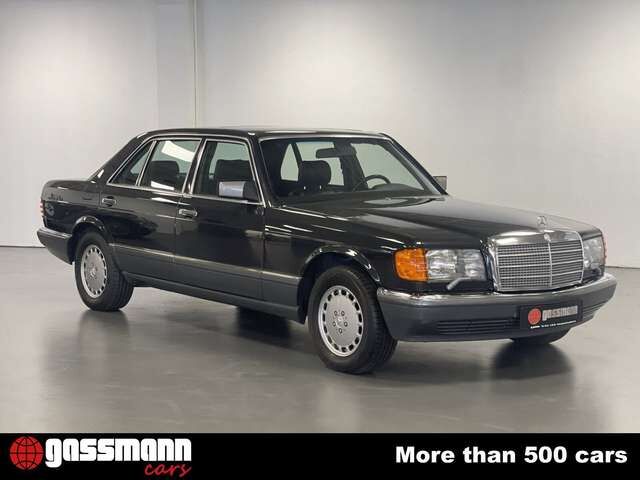 Mercedes-Benz 560 SEL Limousine W126