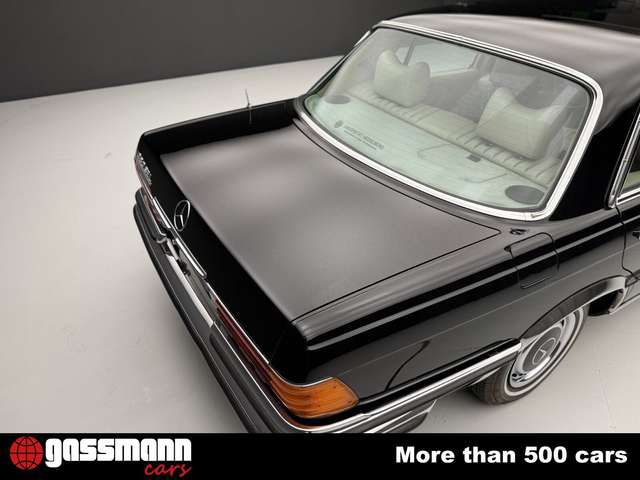 Mercedes-Benz 280 SEL Limousine (W116)