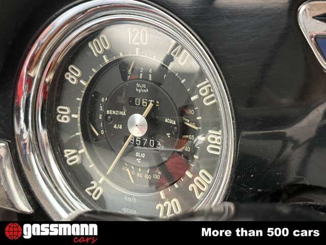 Lancia Flaminia Coupe 2.8L Pinnifarina 3B