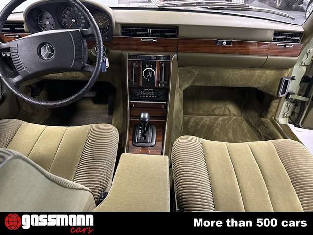 Mercedes-Benz 280 S Limousine - W116