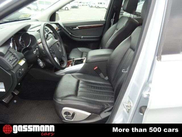 Mercedes-Benz R500 4-MATIC mehrfach verfügbar!