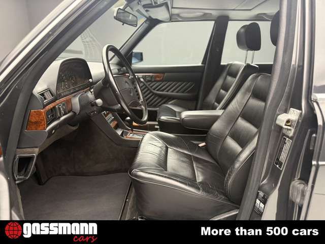Mercedes-Benz Sonstige 560 SEL Limousine, Beifahrerairbag - W126