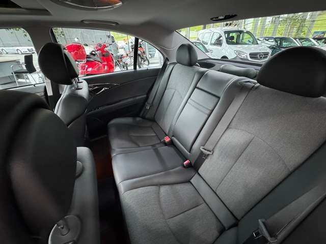 MERCEDES-BENZ E200 K Avantgarde Schiebedach aus Nachlass von Privat Ansicht 13 für Fahrzeugdetailseite