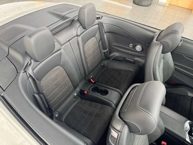 MERCEDES-BENZ C220 d AMG Night Burmester RFK Cabrio-Komfort-Paket Ansicht 15 für Fahrzeugdetailseite