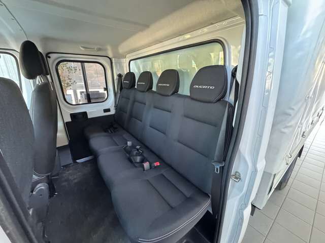 FIAT Andere DUCATO Maxi DoKa 7-Sitzer Pritsche Plane AHK Ansicht 12 für Fahrzeugdetailseite