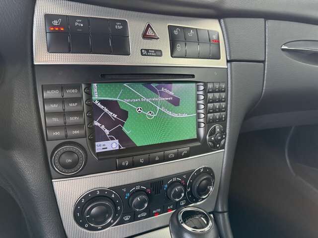 MERCEDES-BENZ CLK 200 K Cabrio Avantgarde 36.000 km Memorysitz Leder Automatik Ansicht 27 für Fahrzeugdetailseite