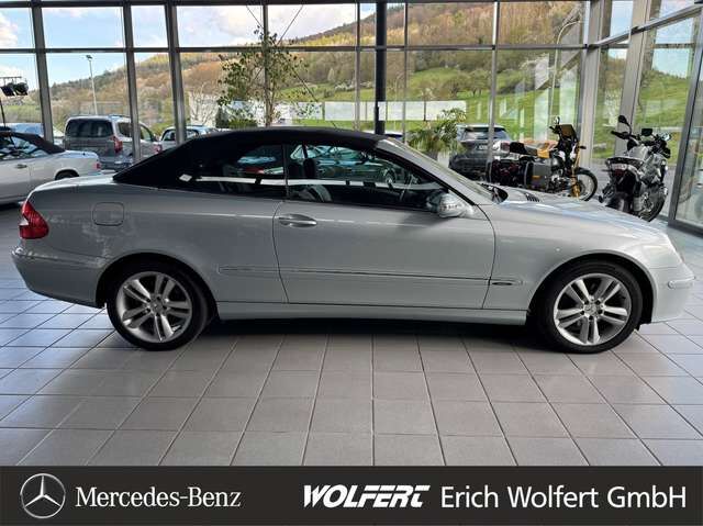 MERCEDES-BENZ CLK 200 Cabrio Avantgarde 36.000 km Memory Leder Autom. Ansicht 4 für Fahrzeugdetailseite