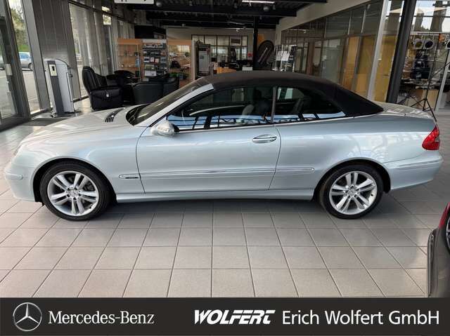 MERCEDES-BENZ CLK 200 Cabrio Avantgarde 36.000 km Memory Leder Autom. Ansicht 8 für Fahrzeugdetailseite