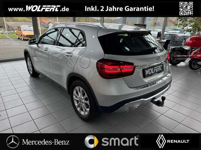 MERCEDES-BENZ GLA 180 mit Offroad Fahrwerk, 2 Jahre Mercedes Garantie Ansicht 7 für Fahrzeugdetailseite