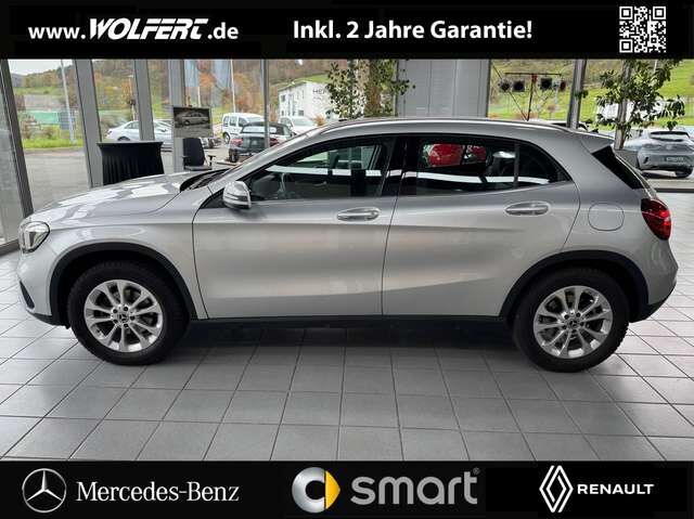 MERCEDES-BENZ GLA 180 mit Offroad Fahrwerk, 2 Jahre Mercedes Garantie Ansicht 8 für Fahrzeugdetailseite