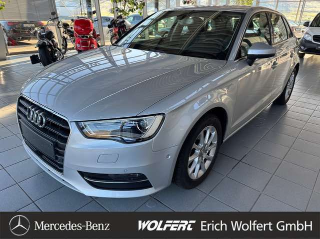 Audi A3 2.0 TDI Sportback Ambition Distronic Xenon