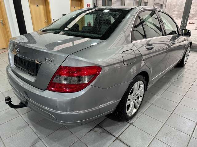 MERCEDES-BENZ C180 Avantgarde mit Anhängerkupplung von Privat Ansicht 5 für Fahrzeugdetailseite
