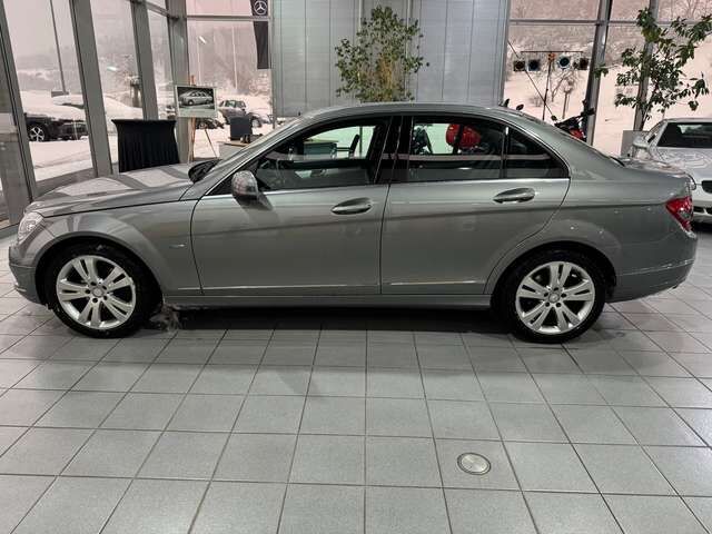 MERCEDES-BENZ C180 Avantgarde mit Anhängerkupplung von Privat Ansicht 8 für Fahrzeugdetailseite