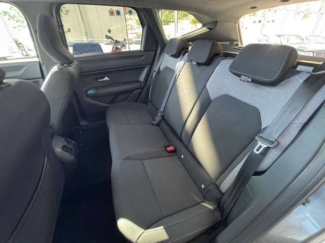 DACIA Bigster Hybrid 155 Journey Automatik AHK Distronic Pano Ansicht 23 für Fahrzeugdetailseite