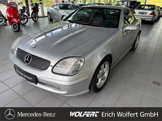 Mercedes-Benz SLK 230 Kompressor original im klassischen Leder rot-schwarz