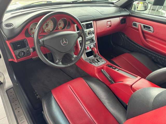 Mercedes-Benz SLK 230 Kompressor original im klassischen Leder rot-schwarz