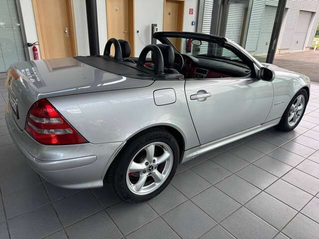 Mercedes-Benz SLK 230 Kompressor original im klassischen Leder rot-schwarz